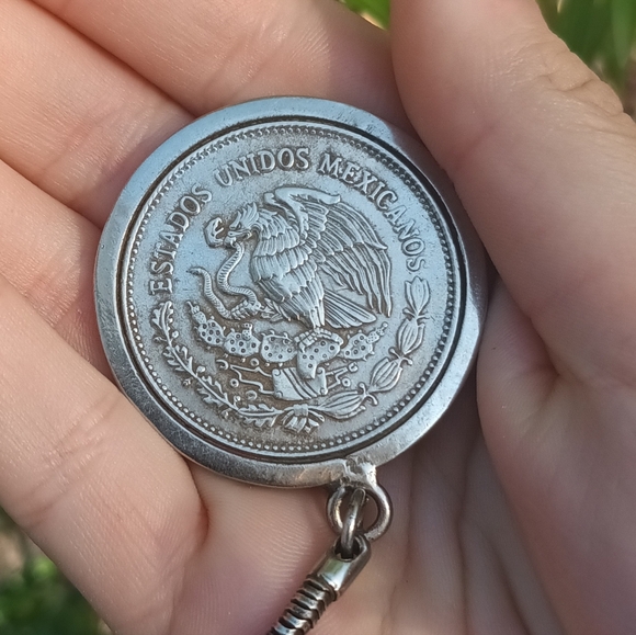 Mexican Coin Keychain - Picture 4 of 6